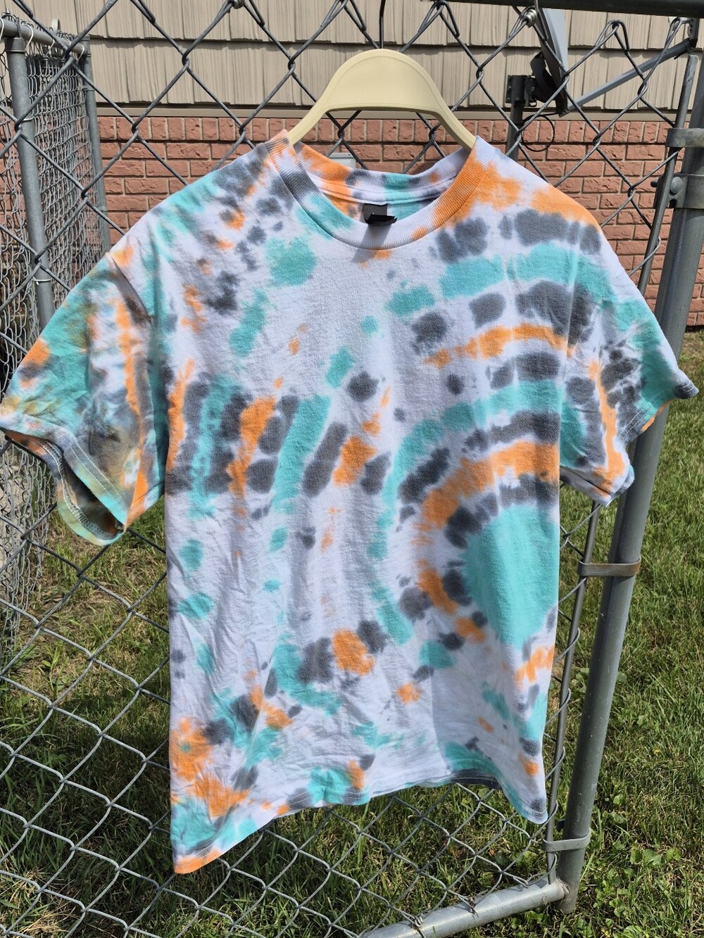 Unisex Medium Tie-Dye Shirt